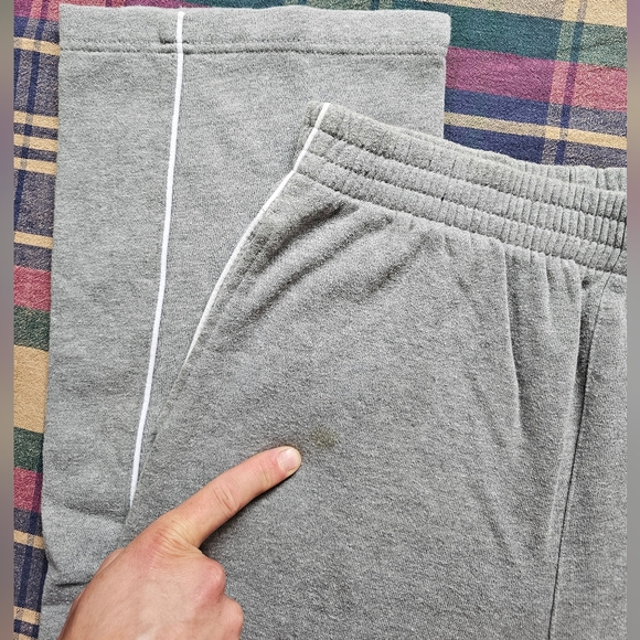 Boys Puma Sweatpants - Picture 4 of 7